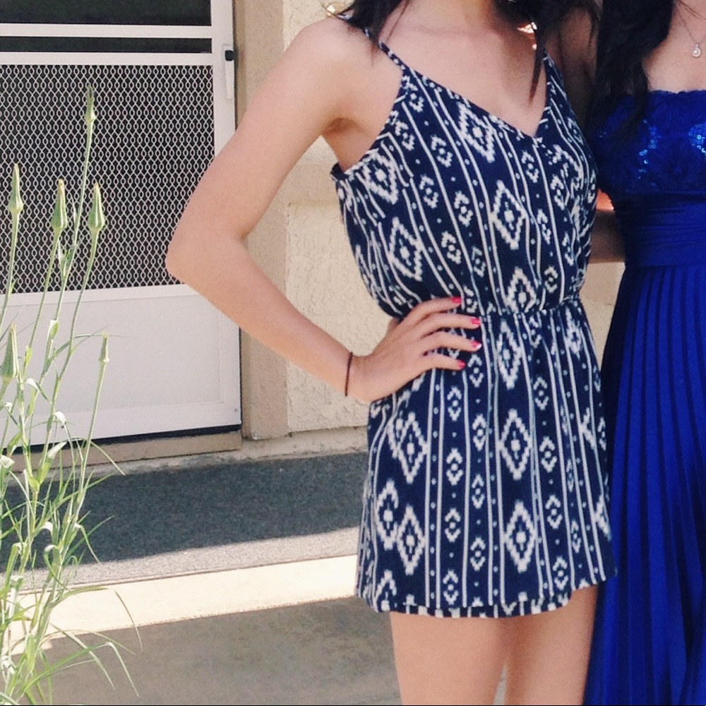 Forever 21 blue print romper